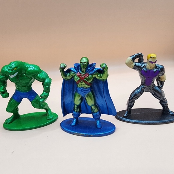 Nano Metalfigs 2" DC COMICS Die Cast Metal + Archangel Figure - Picture 5 of 9